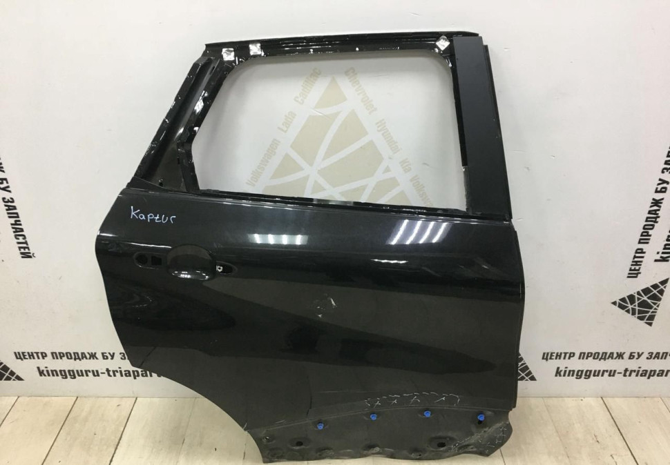 Дверь задняя правая Renault Kaptur OEM 821001270R