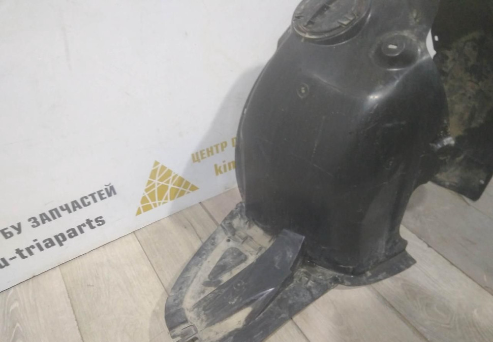 Подкрылок передний правый бу Skoda Rapid 2 OEM 60U809958A