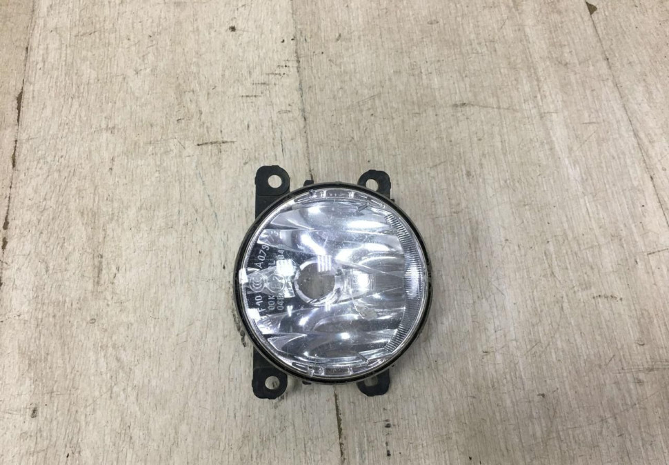 Фара противотуманная Renault Logan 2 OEM 261500097R