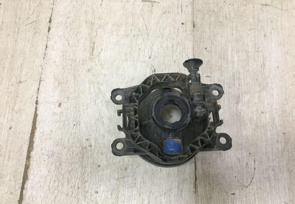 Фара противотуманная Renault Logan 2 OEM 261500097R