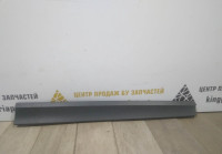 Молдинг двери передний правый бу BMW X3 F25 OEM 51137205780