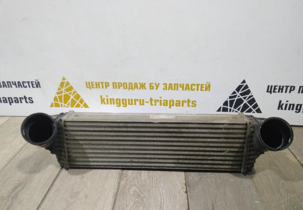Радиатор интеркулера бу BMW X5 F15 2.5 И 3.0 дизель OEM 17518570448