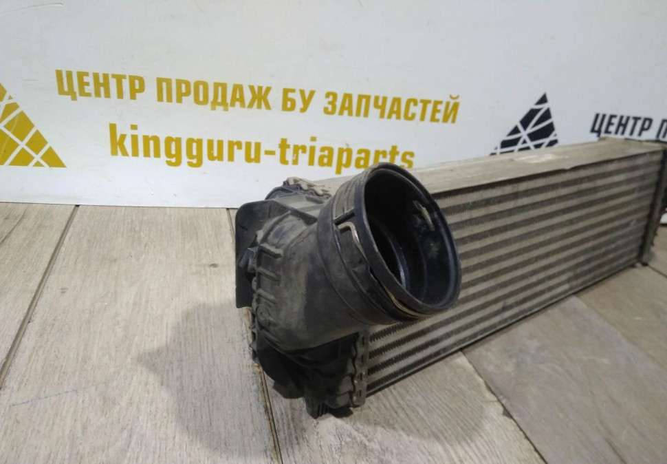 Радиатор интеркулера бу BMW X5 F15 2.5 И 3.0 дизель OEM 17518570448