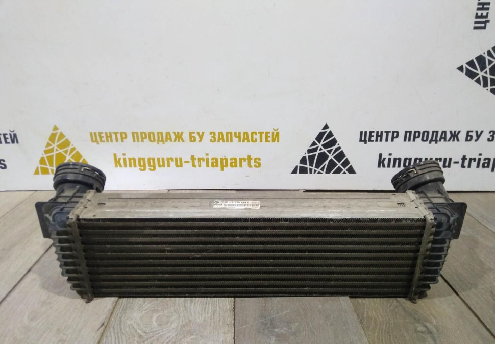 Радиатор интеркулера бу BMW X5 F15 2.5 И 3.0 дизель OEM 17518570448