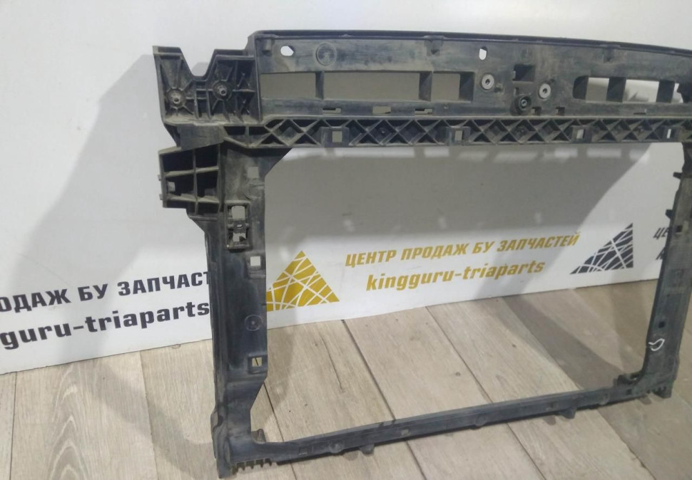 Панель передняя бу Skoda Kodiaq OEM 565805588J