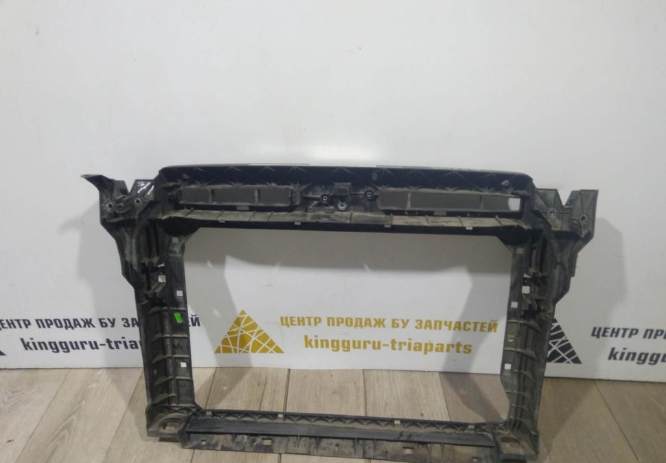 Панель передняя бу Skoda Kodiaq OEM 565805588J