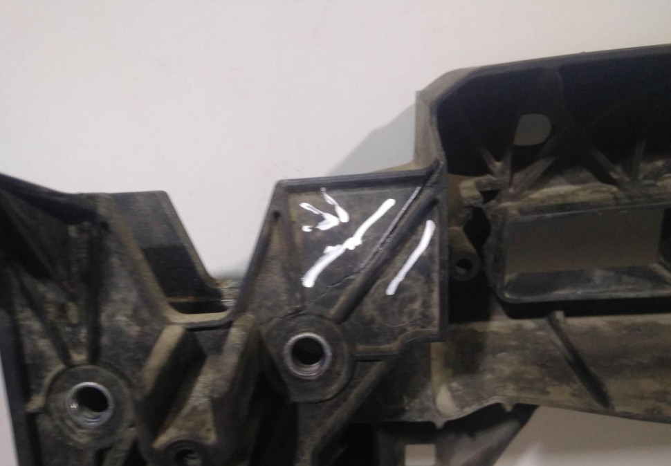 Панель передняя бу Skoda Kodiaq OEM 565805588J