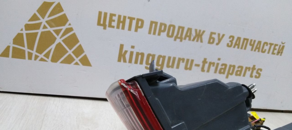 Фонарь левый LED Hyundai Elantra 6 AD дорест 15-18 oem 92401F2100 Фонарь левый LED Hyundai Elantra 6 AD дорест 15-18 oem 92401F2100