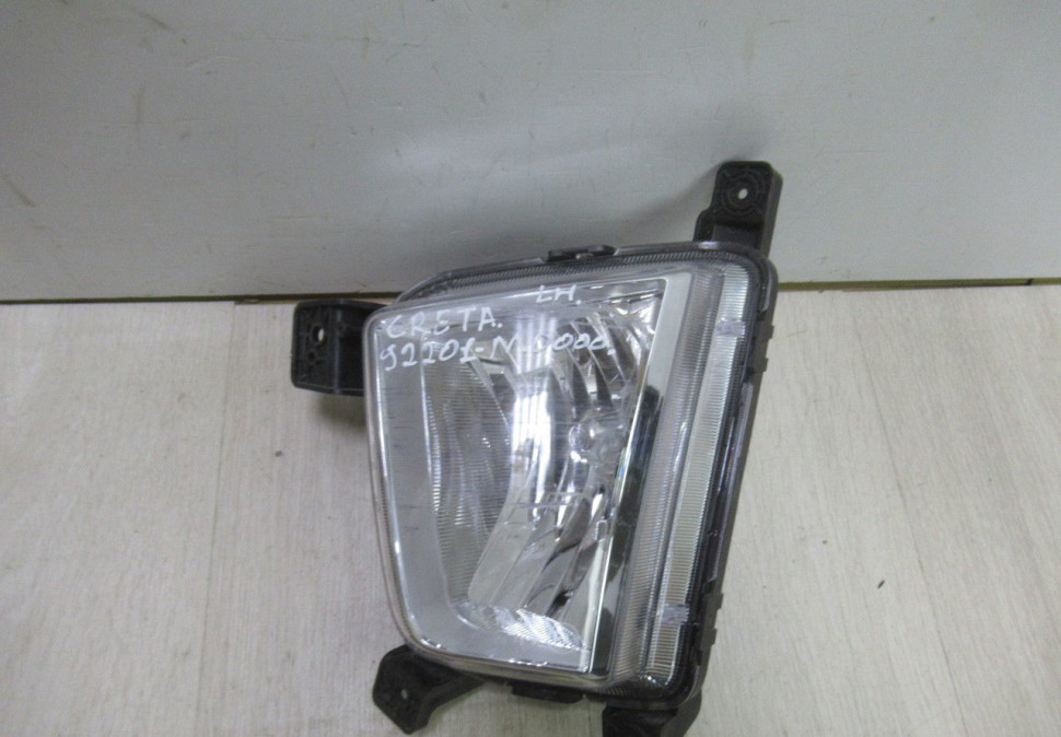 Противотуманная фара (ПТФ)левая Hyundai Creta oem 92201M0000 (в хорошем состоянии ) (скл-3)