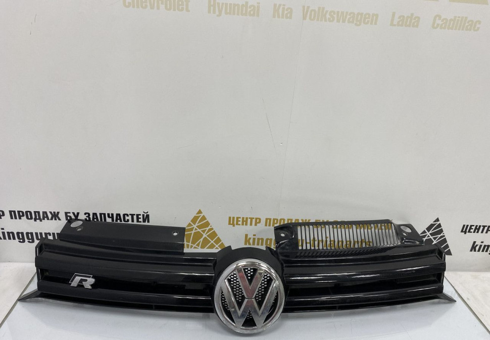 Решетка радиатора Volkswagen Golf 6 2009 R-Line OEM 5k0853653S