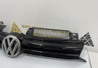 Решетка радиатора Volkswagen Golf 6 2009 R-Line OEM 5k0853653S