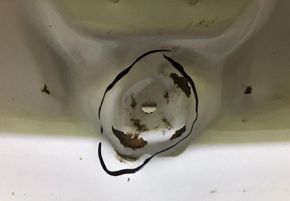 Крышка багажника Hyundai I40 универсал oem 737003Z020 (скл-3) Крышка багажника Hyundai I40 универсал oem 737003Z020 (скл-3)