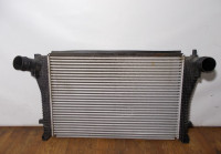 Радиатор интеркуллера бу Skoda Octavia A7 OEM 5Q0145803T
