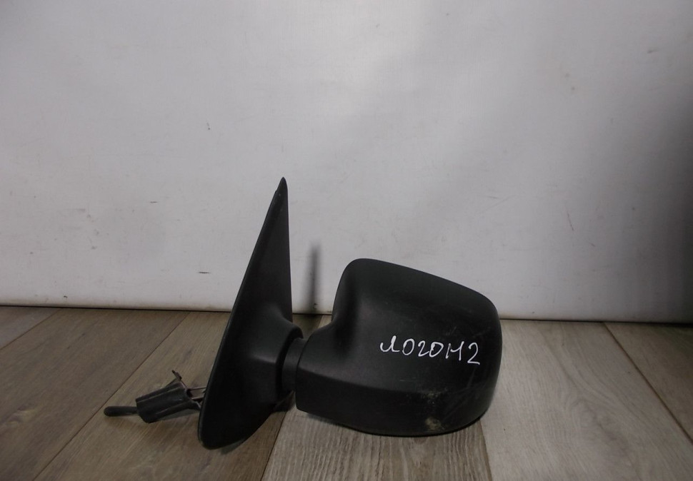 Зеркало левое Renault Logan 2 oem 963023249r
