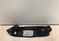 Кронштейн фары левый Volkswagen Jetta 6 oem 5c6805931