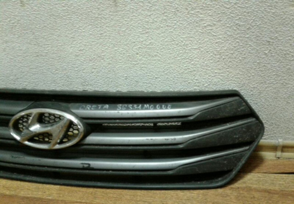 Решетка радиатора Hyundai Creta Oem 86351M0000 (трещ) Решетка радиатора Hyundai Creta Oem 86351M0000 (трещ)