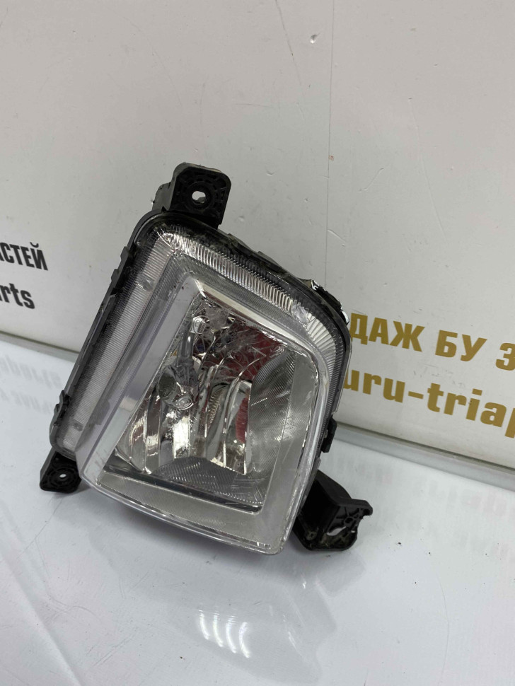 Противотуманная фара левая Hyundai Creta 2016 OEM 92201M0000 Противотуманная фара левая Hyundai Creta 2016 OEM 92201M0000