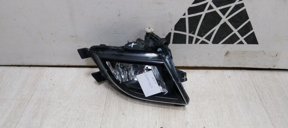 Противотуманная фара левая Volkswagen Jetta 6 рест (14-18) oem 5C7941966R Противотуманная фара левая Volkswagen Jetta 6 рест (14-18) oem 5C7941966R