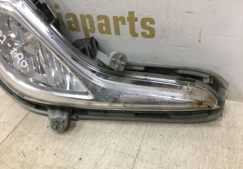 Фара птф правая Hyundai Solaris 1 2010  oem 922021r000