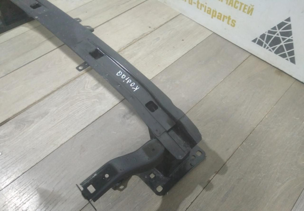 Усилитель переднего бампера бу Skoda Kodiaq OEM 565807109E Усилитель переднего бампера бу Skoda Kodiaq OEM 565807109E