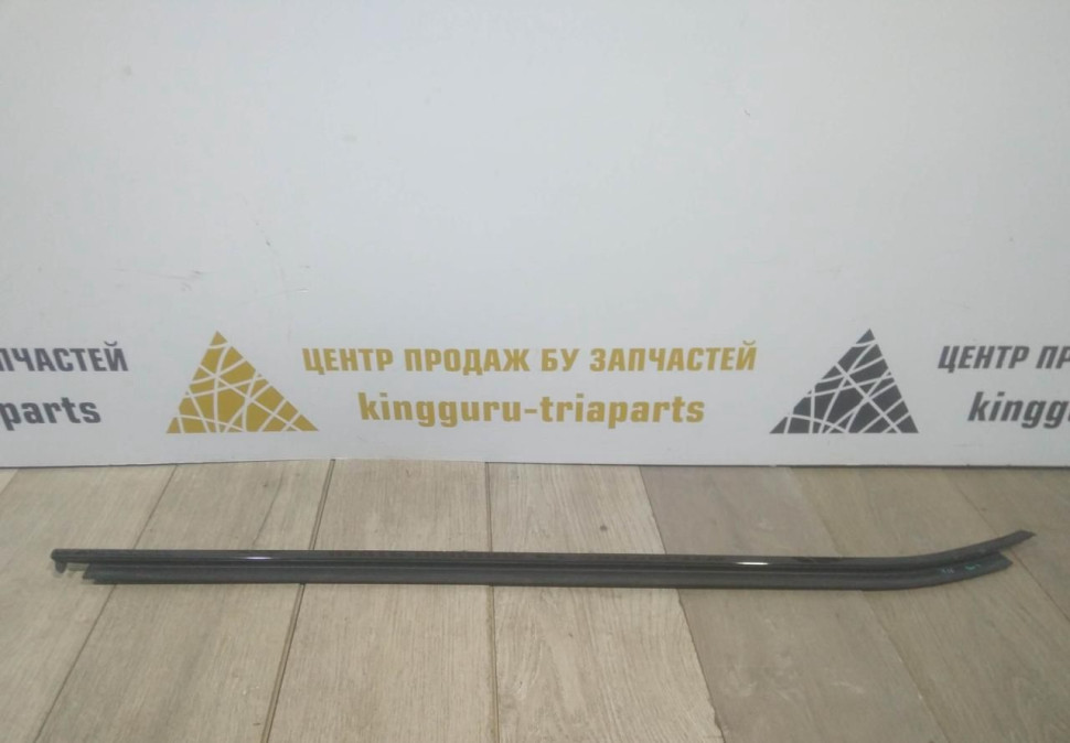 Молдинг двери передний правый бу BMW X3 G01 OEM 51357410016 Молдинг двери передний правый бу BMW X3 G01 OEM 51357410016