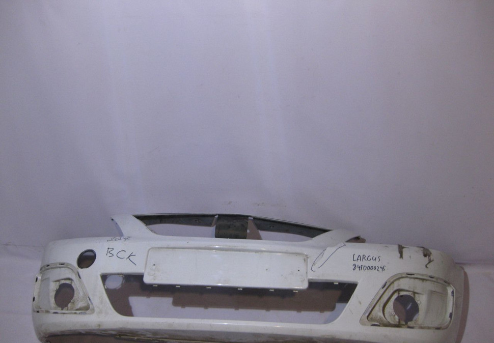 Бампер передний Lada Largus oem 8450000245 (трещина) (скл-3)
