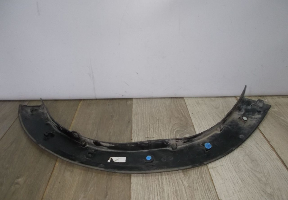Молдинг крыла передний левый бу Renault Sandero Stepway 2 OEM 638750806R