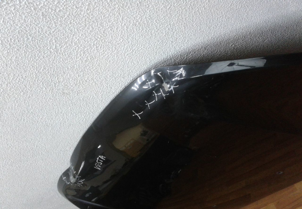 Капот Lada Vesta (вмятина) (скл-3)