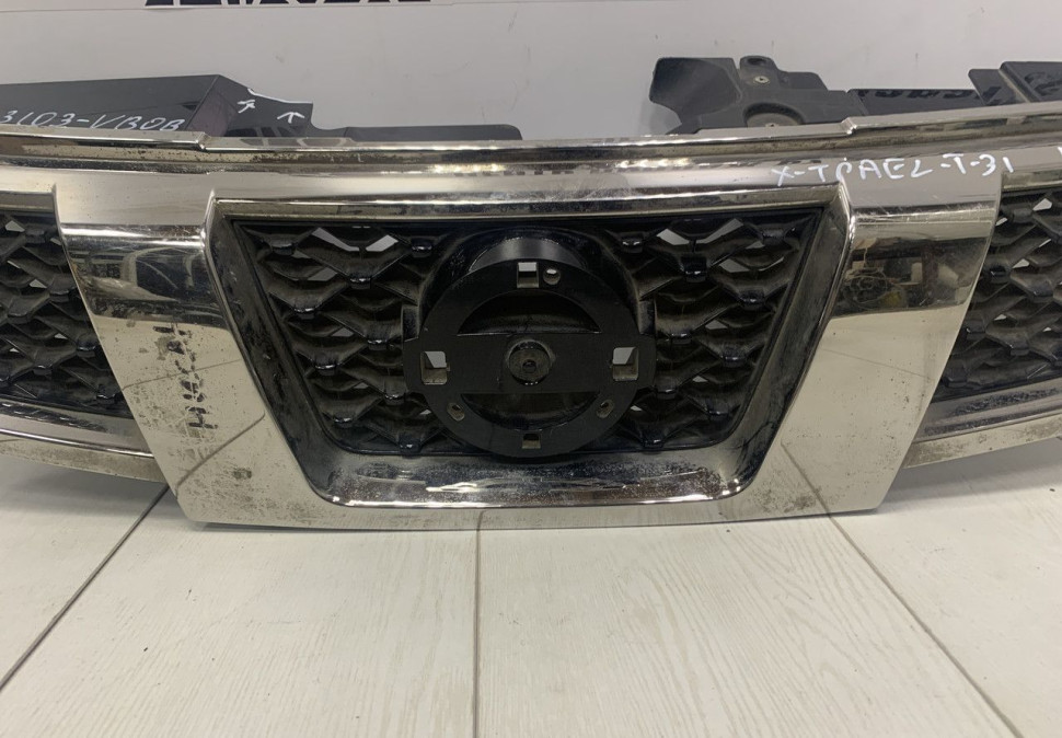 Решетка радиатора Nissan X-Trail T31 рестайлинг OEM 623103UB0B Решетка радиатора Nissan X-Trail T31 рестайлинг OEM 623103UB0B