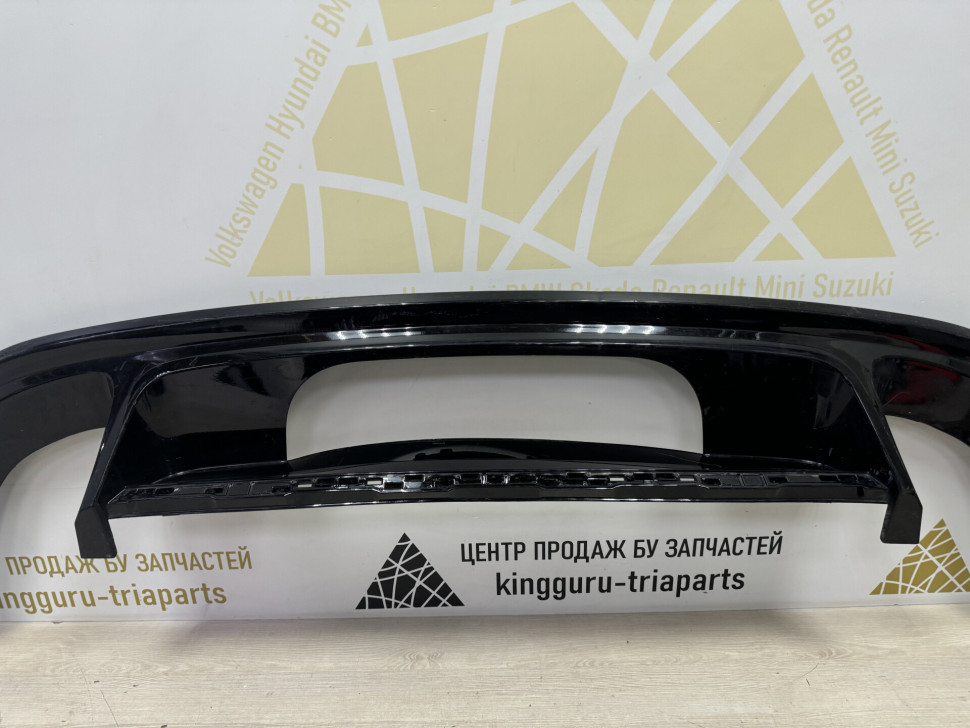 Спойлер заднего бампера Volkswagen Touareg 2 R-line рестайлинг OEM 7P6807568L