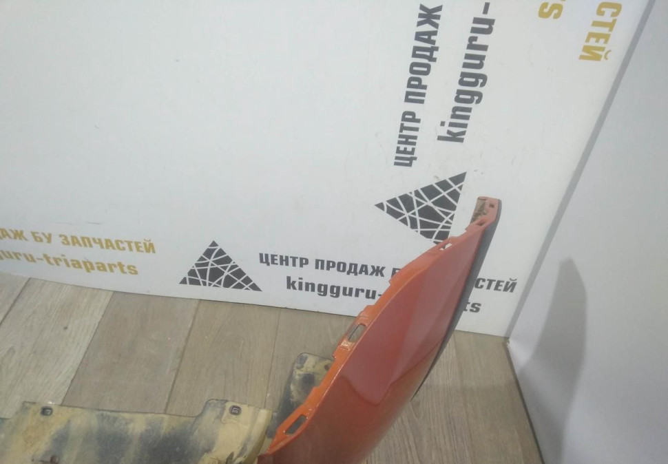 Бампер задний бу Renault Duster рестайлинг OEM 850225435R (В)