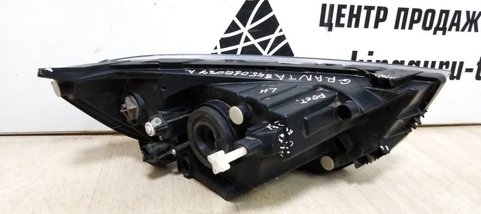 Фара левая Lada Granta (18>) oem  8450100857 (скл-3)