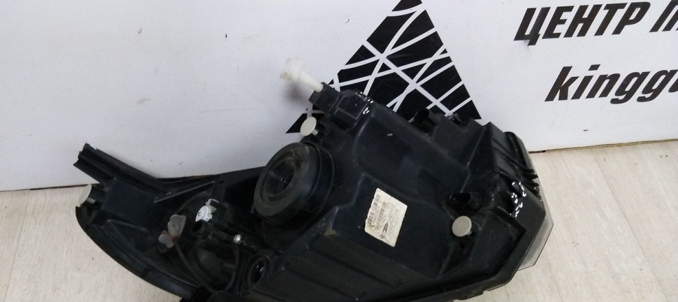 Фара левая Lada Granta (18>) oem  8450100857 (скл-3)