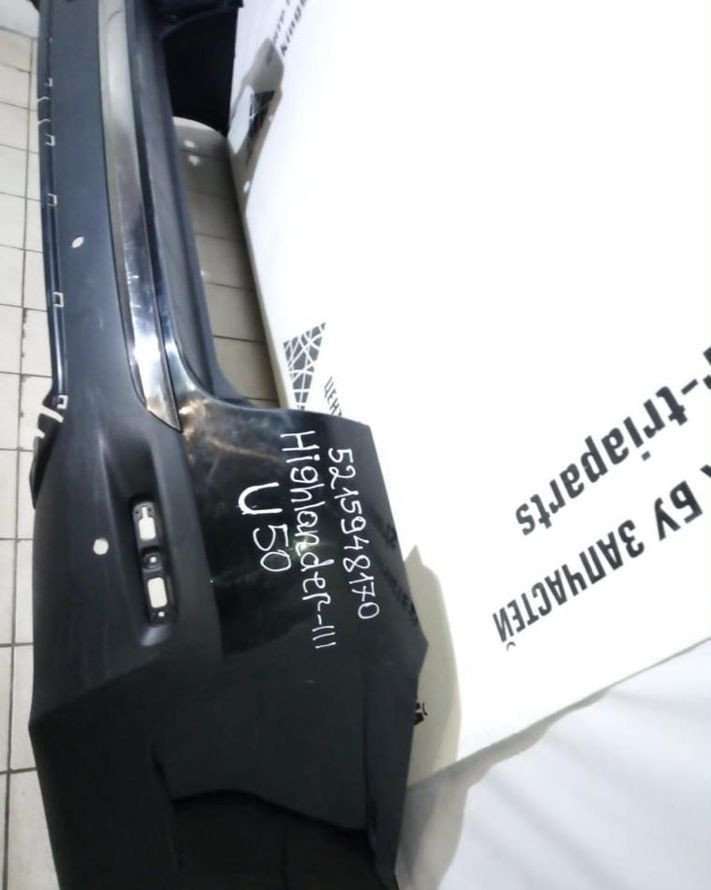 Бампер задний Toyota Highlander 2 OEM 5215948170 (скл-3)