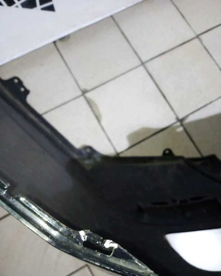 Бампер задний Toyota Highlander 2 OEM 5215948170 (скл-3) Бампер задний Toyota Highlander 2 OEM 5215948170 (скл-3)