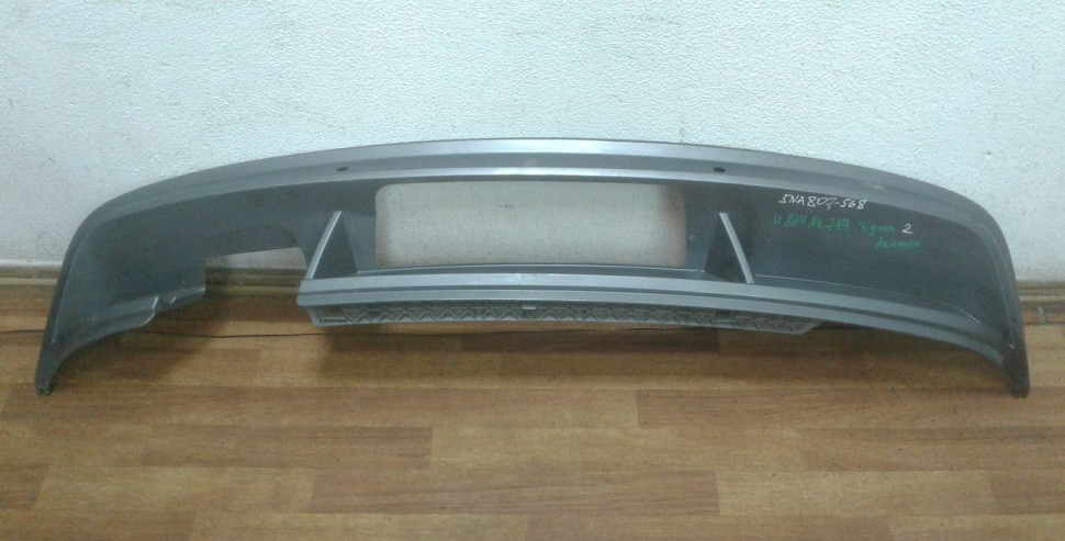 Спойлер заднего бампера Volkswagen Tiguan 2 oem 5na807568