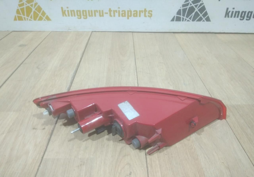 Фонарь правый внешний бу Renault Laguna 3 Coupe OEM 265500005R