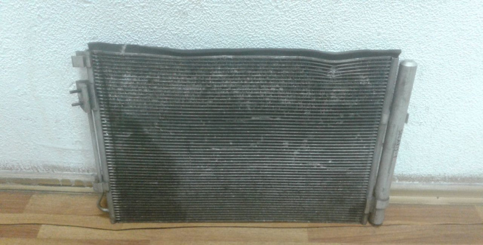 Радиатор кондиционера Hyundai Solaris 1 oem 976061R050