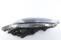 Фара правая галоген Hyundai Tucson 3 дорестайлинг 2015 OEM 92102D7000