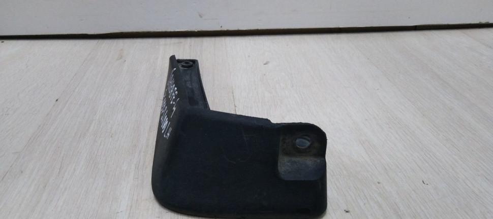 Брызговик передний левый Hyundai Santa Fe 4 18> oem 86841S1000 Брызговик передний левый Hyundai Santa Fe 4 18> oem 86841S1000