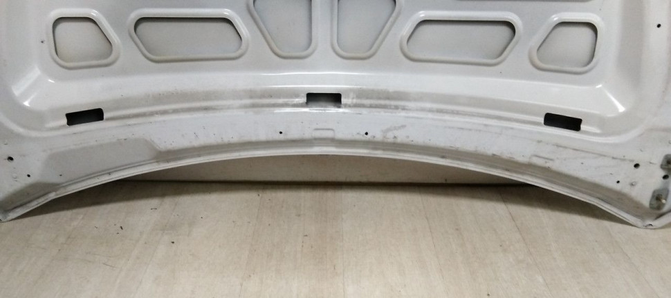 Капот Chevrolet Cobalt  oem 94768593