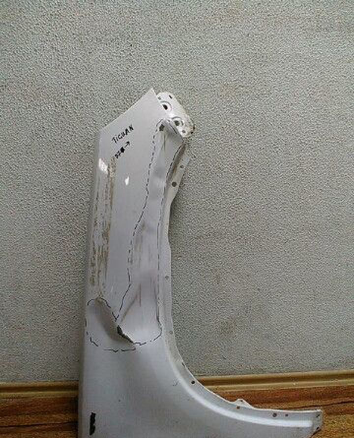 Крыло переднее правое Volkswagen Tiguan вмятины (07>)