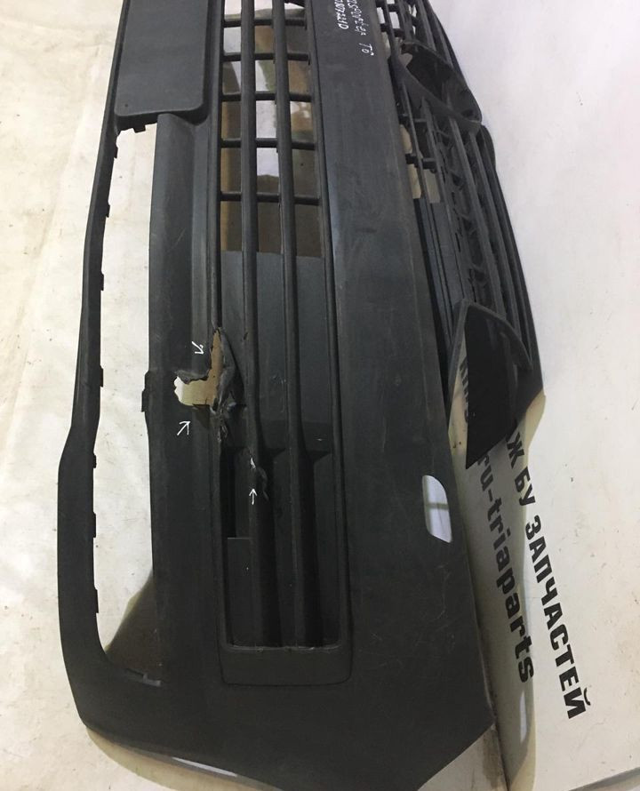 Бампер передний Volkswagen Transporter T6 15-20 oem 7e0807221D (скл-3) Бампер передний Volkswagen Transporter T6 15-20 oem 7e0807221D (скл-3)