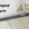 Накладка на обшивку передней левой двери Kia Sorento 2 09-21 oem 823322P030 Накладка на обшивку передней левой двери Kia Sorento 2 09-21 oem 823322P030