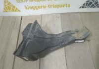 Воздуховод тормозного механизма правый бу BMW X6 F16 OEM 51748059856