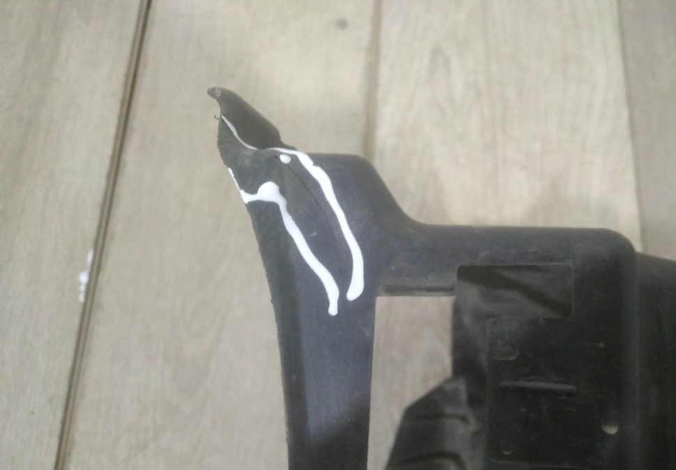 Воздуховод тормозного механизма правый бу BMW X6 F16 OEM 51748059856 Воздуховод тормозного механизма правый бу BMW X6 F16 OEM 51748059856