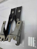 Петля капота левая правая Volkswagen Polo 5 2009-2020 oem 6R0823301B, 6R0823302B
