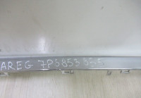 Молдинг хрома заднего бампера Volkswagen Touareg NF oem 7p6853835