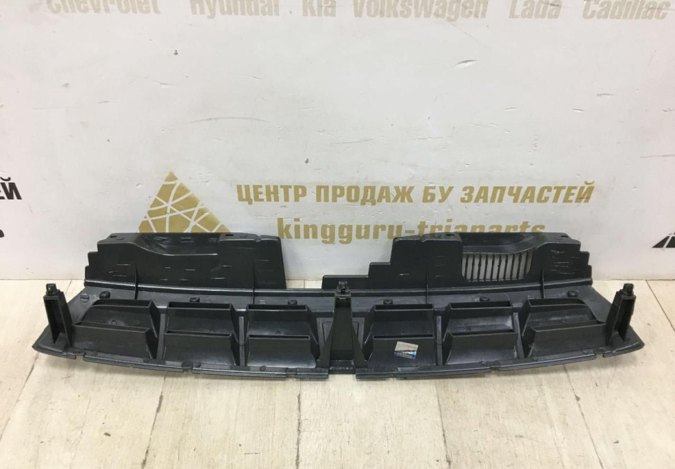 Решетка радиатора Kia Sephia 2 рест oem 0k2n350710