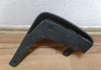 Брызговик передний левый Hyundai ix35 oem 868312s000